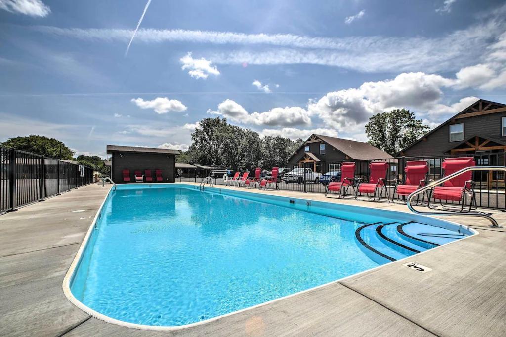 4Bd Lodge At Table Rock Lake - Near Marina - Pool - Bbh Lampe Exterior photo